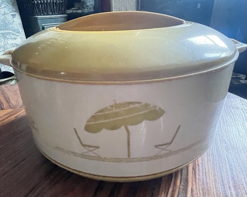 Insulated casserole dish - insulated, pot